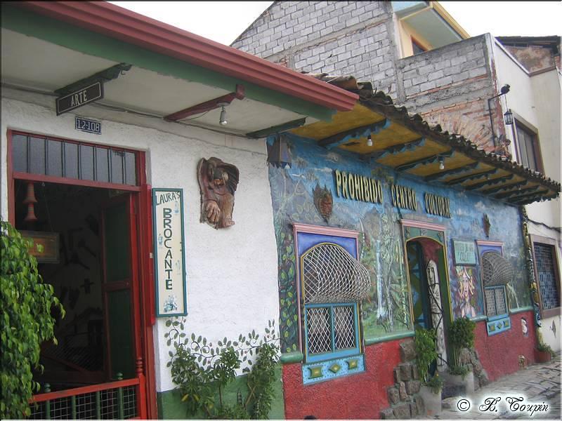 Equateur : photo de Cuenca- 