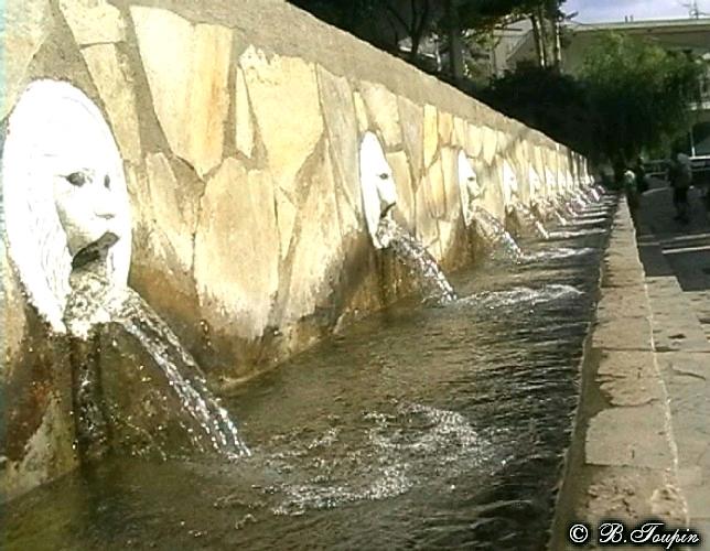 Fontaine vnitiene de Spili aux vingt cinq bouches